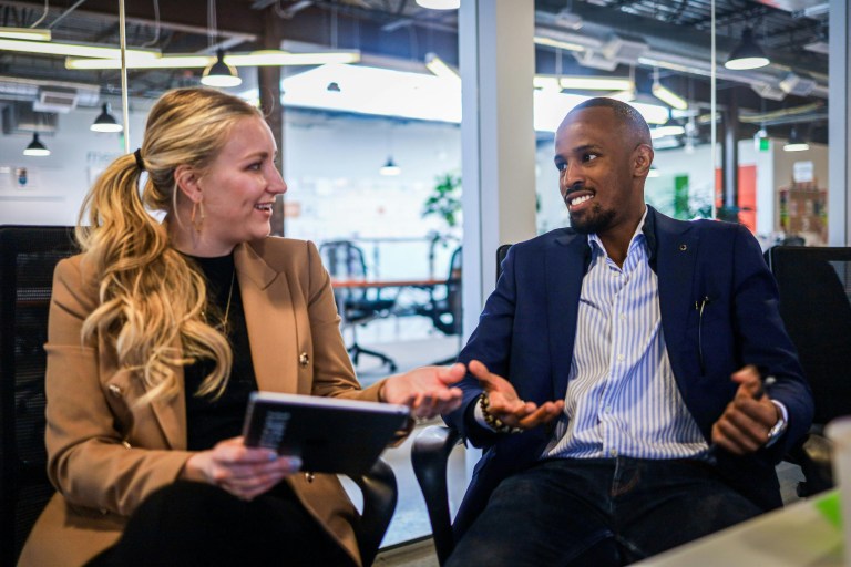 Employer of record services connecting a company with an employee through a compliant EOR contract