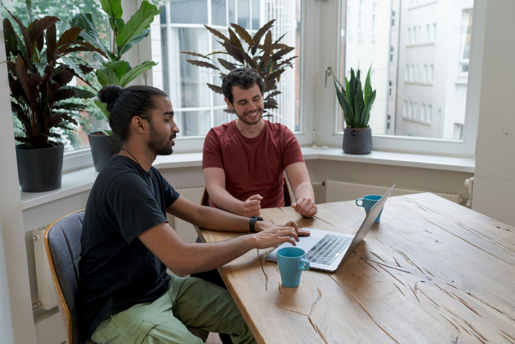 Flexible working requests in the UK: how employers should respond before the 2027 reasonableness test